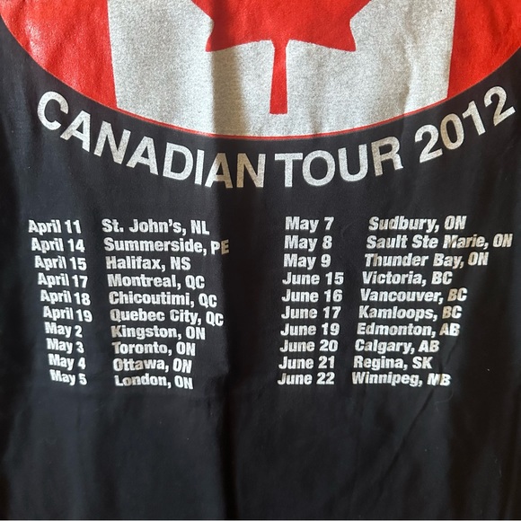 Bryan Adams Canadian Tour 2012 Shirt - Picture 6 of 6